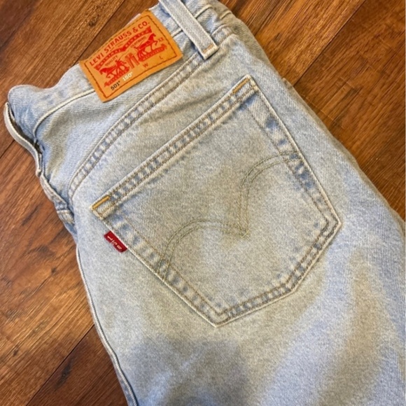Women’s 501 Levi’s - Picture 7 of 7
